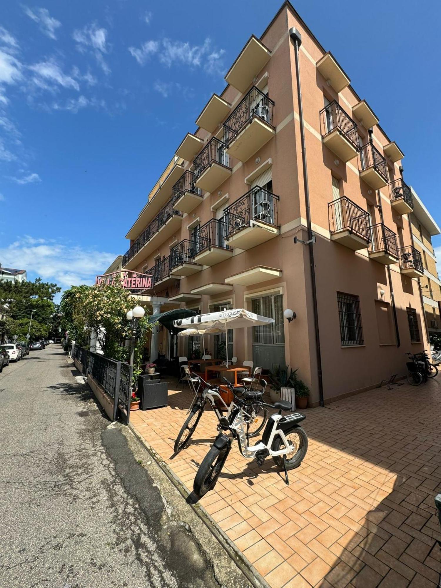 Hotel Villa Caterina Rímini Exterior foto